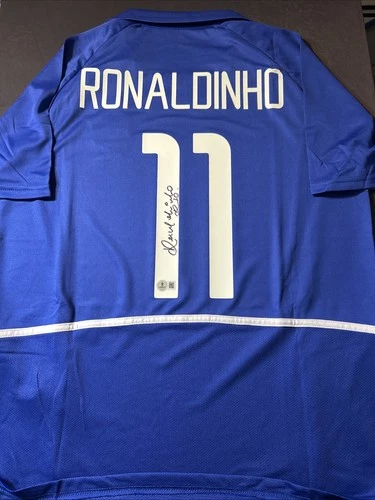 Ronaldinho SIGNED Autographed AUTO BRASIL Soccer Jersey BECKETT BAS COA - L01