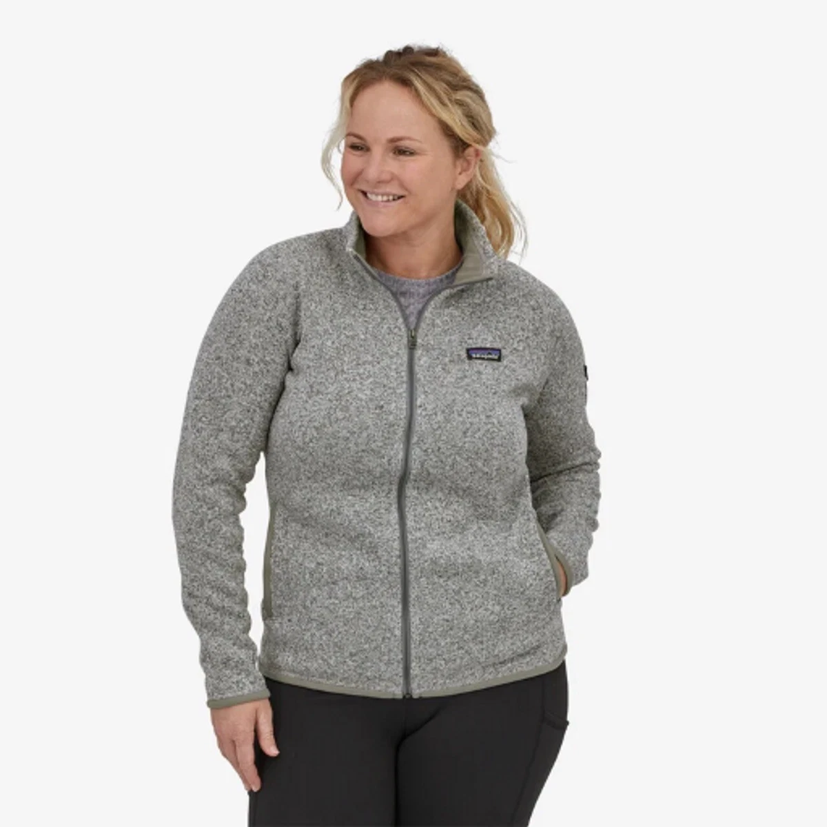 Patagonia women's hotsell fleece jacket