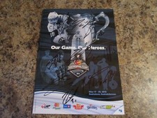 2013 MEMORIAL CUP SIGNED PROGRAM NATHAN MACKINNON JONATHAN DROUIN ZACH FUCALE