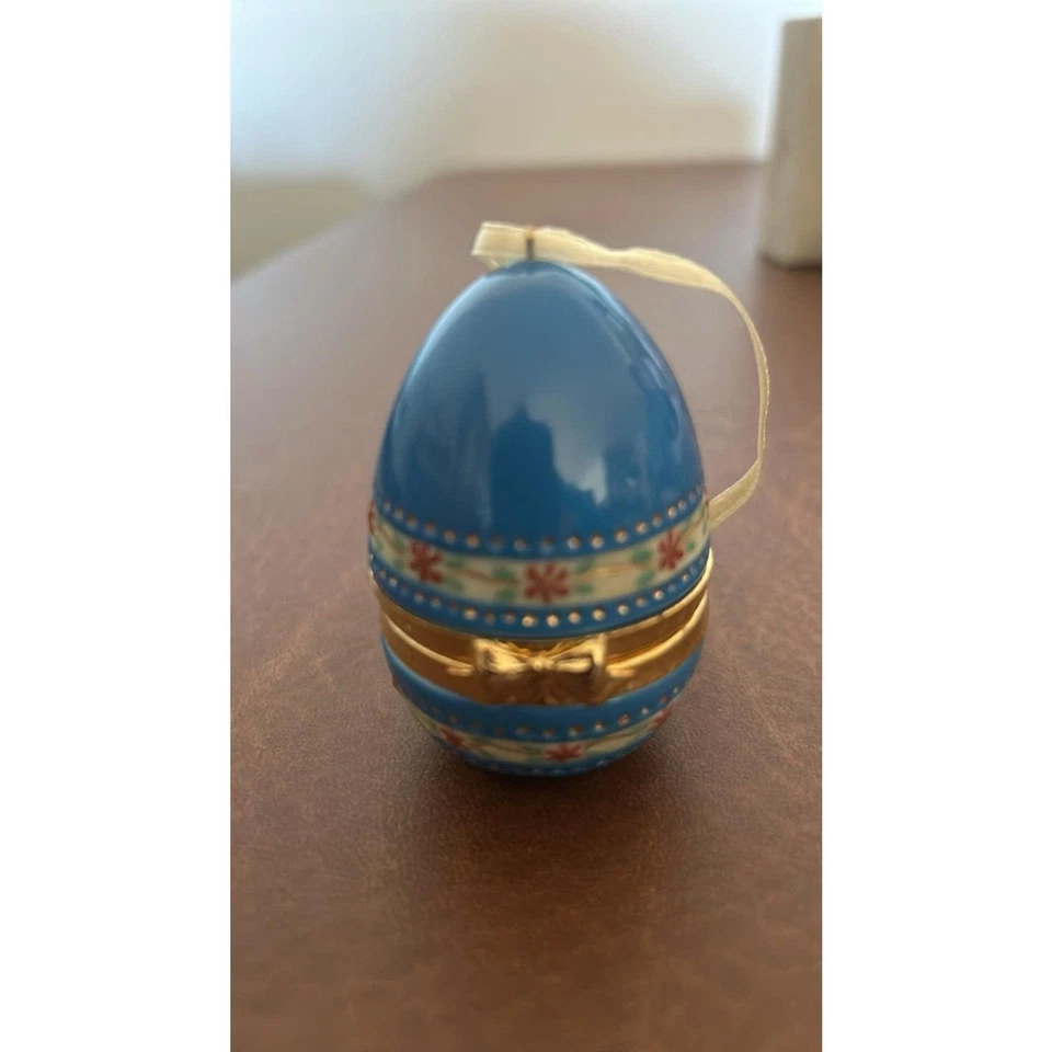 Фарфоровое пасхальное украшение Hallmark Keepsake яйцо сюрприз 1999 #EQO8377 - Изображение 4 из 4