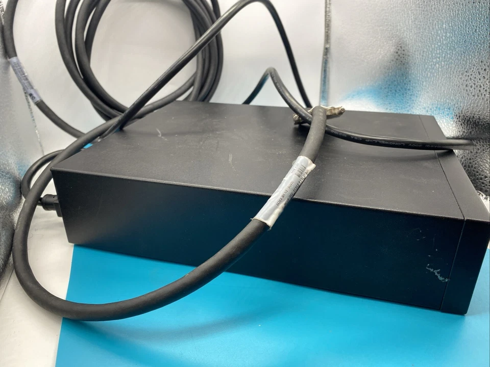 Quantum Ultrium LTO3 400-800GB External HH SCSI Tape Drive TC-L32BX - UNTESTED - Image 4 of 4