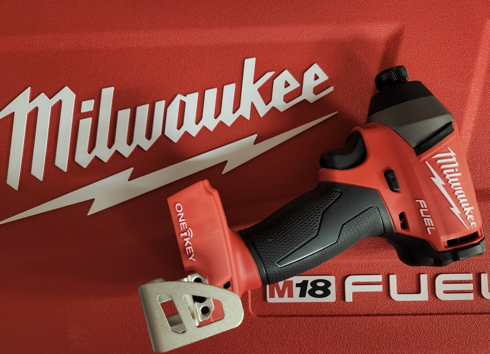 Milwaukee M18 Fuel with ONE-KEY 1/4 
