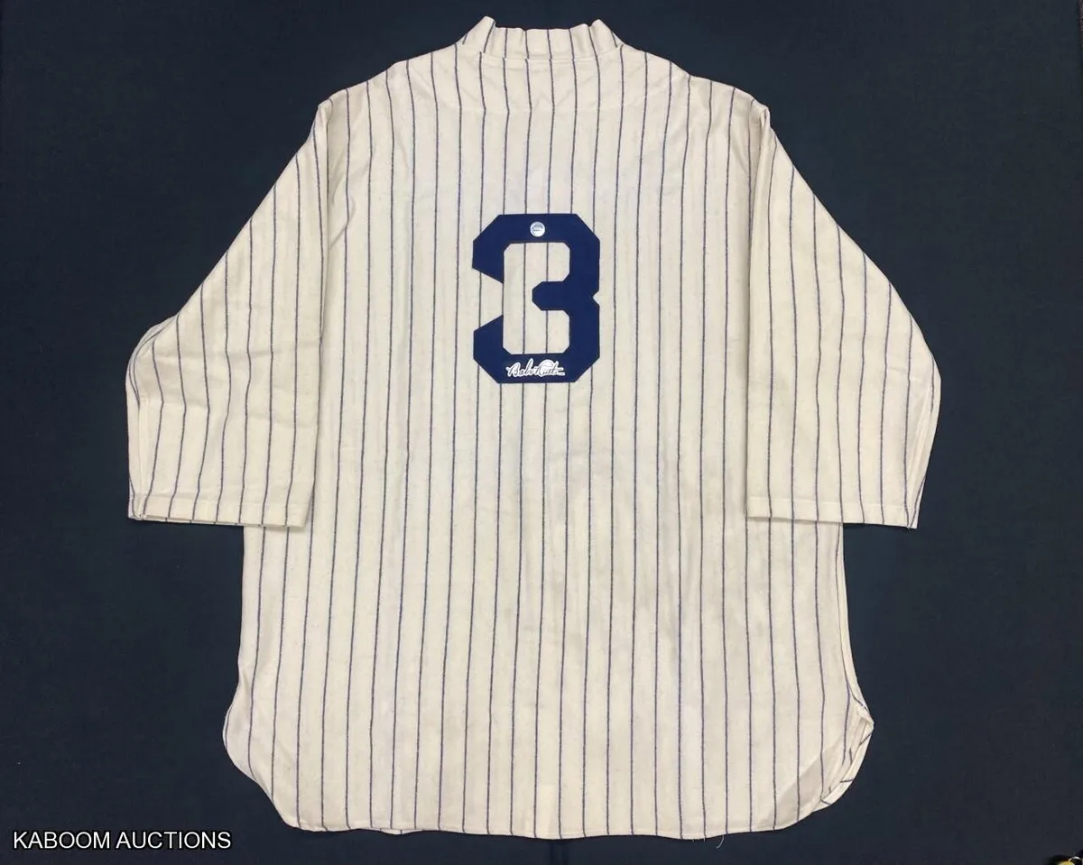 yankees signed jersey