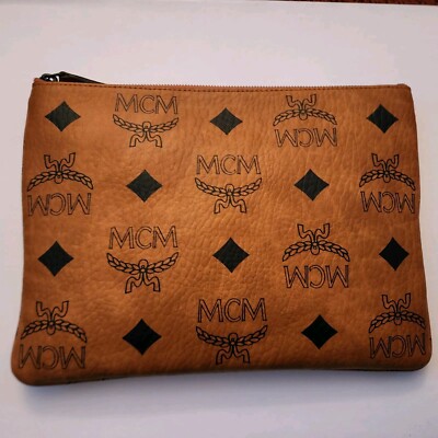 mcm ロゴプリント ボディバッグ ブラウン MCM COGNAC VISETOS Crossbody BAG Pouch Clutch Brown Strap Logo