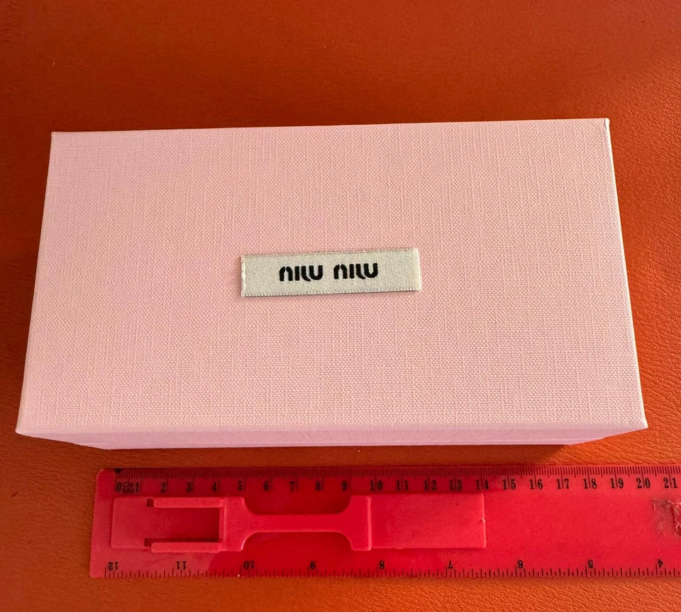BRAND NEW Miu Miu velvet hard Sunglasses Case and Box Large (Full set) - Image 4 of 4