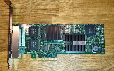 Intel Gigabit ET Quad Port Server Adapter - RJ45 - PCIe