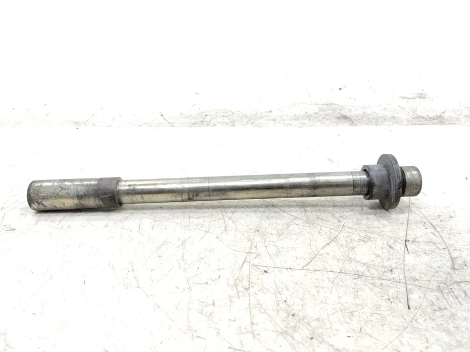 Parafuso de eixo dianteiro 2000 00 Victory V92 SC - Imagem 2 de 4