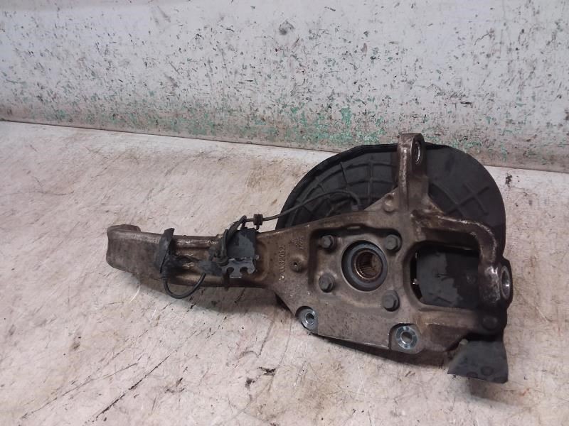 Maserati Levante 2017 FRONT+RIGHT Steering knuckle