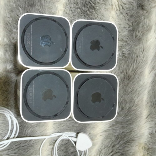 4 Apple AirPort Time Capsules 2TB A1521 5th Generation Wireless AC Router - Picture 10 of 18