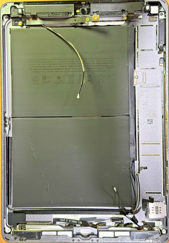 Apple iPad 9. Gen. A2604 – Backcover kompl. – ohne Display/Digitizer/Logicboard