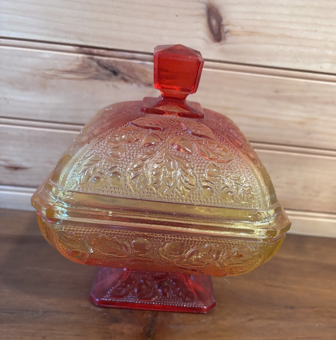 Jeannette Glass Vintage Amberina Acorn and Oak Leaf Candy Dish