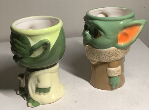 Yoda Grogu Goblet Hot Chocolate Mug Gallerie Yoda Walking Stick Grogu Confused - Picture 5 of 5