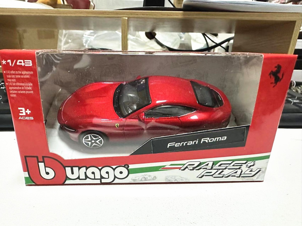 Ferrari Roma 1/43 非売品　ケース付 Bburago 1:43 Ferrari Roma Diecast Metal Model Boy Toy Car