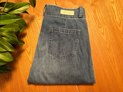 WOMEN AG ADRIANO GOLDSCHMIED THEORY BOBBIE WIDE-LEG CROP JEANS 24R 