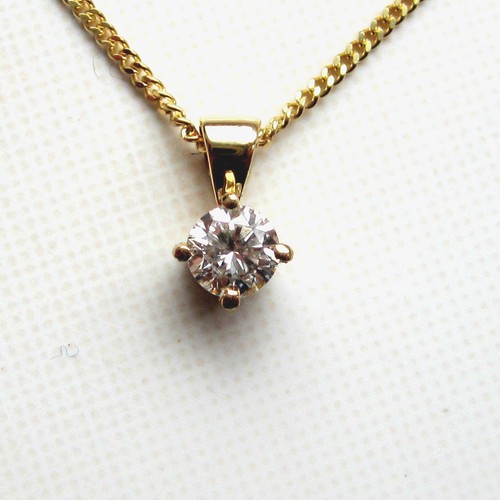 New 1/5ct Diamond Solitaire 9ct Yellow 