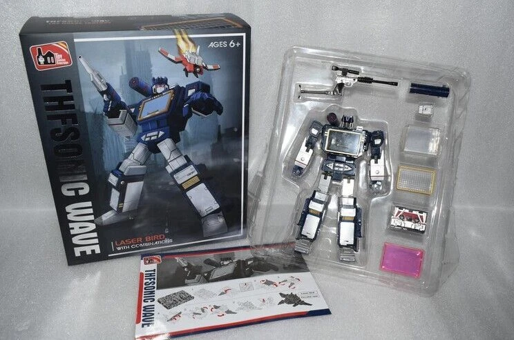 THF THF-01J Soundwave 25cm MP13 Masterpiece Transformation Action Figure Toy - Image 2 of 4
