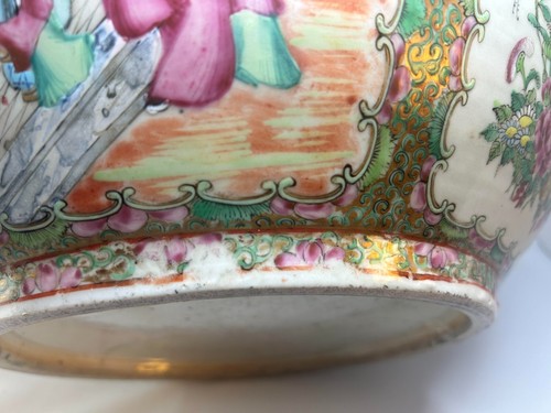 19th Century Chinese Porcelain Rose Medallion Punch Bowl, Ormulu Bronze Mount - Picture 8 of 12