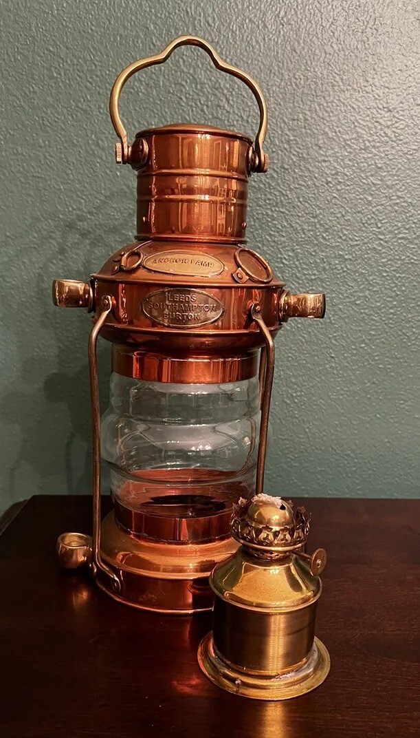 新品 アンカーオイルランタン Leeds Burton Brass Copper Leeds Burton Southampton Anchor Oil Lamp Lantern Brass
