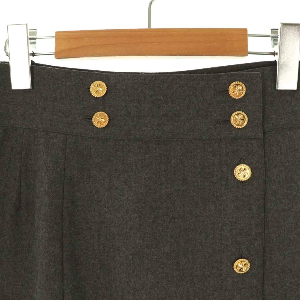 【Skirts】CHANEL Gold Button Mini Skirt Wrap Knee Length Size 38 Gray 150385G0 thumbnail 3