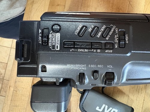JVC GR-SXM240 SXM240U VHS-C Video Camera Camcorder *** BUNDLE ** - Picture 12 of 19