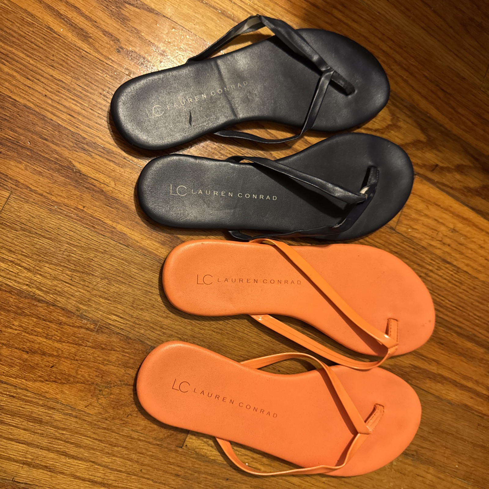 LC Lauren Conrad Two pairs Honey 2 Women's Flip Flop Sandal  size 6medium