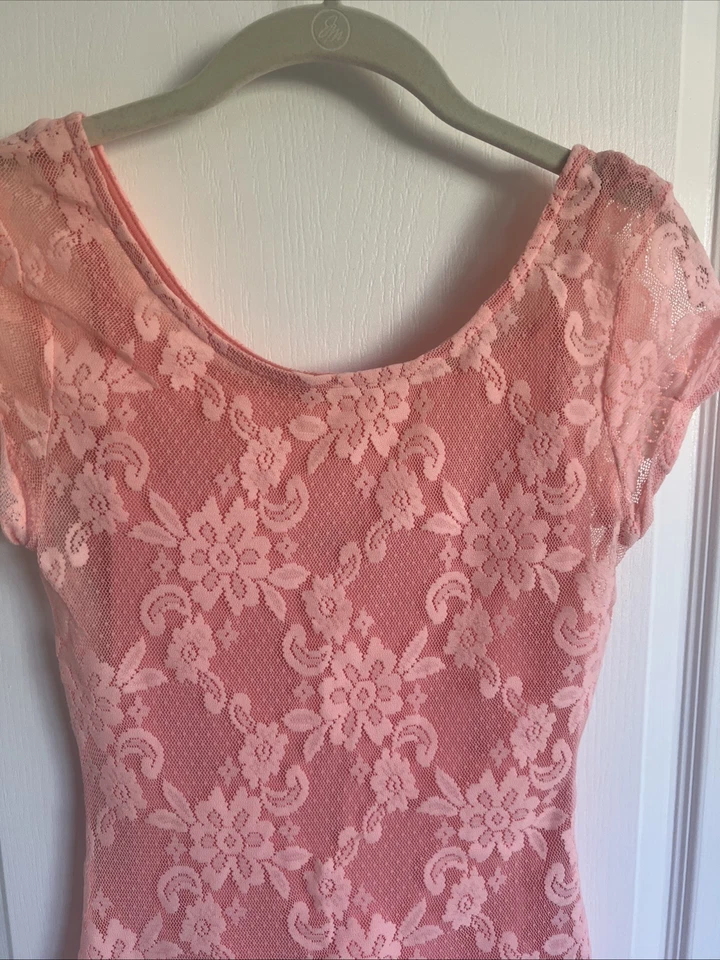 VINTAGE Hollister Mini Dress Cap Sleeves Peach Lace Overlay Cotton Blend S - Image 2 of 4