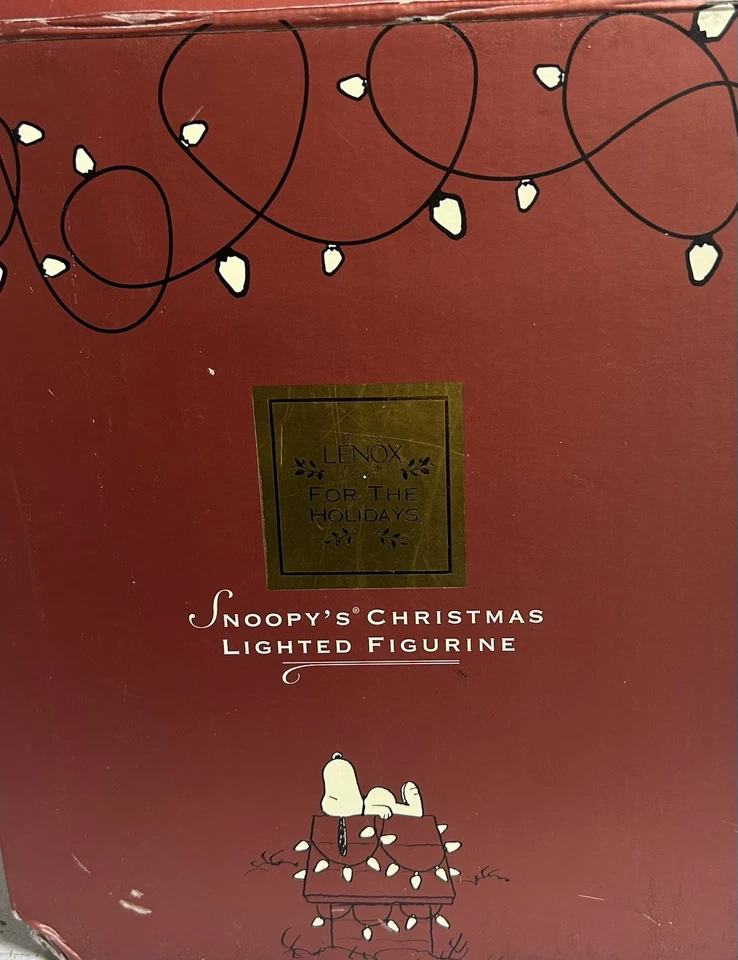 Snoopy s Christmas Peanuts Lenox Lighted Figurine Tree Porcelain Gold Accent - Image 2 of 4