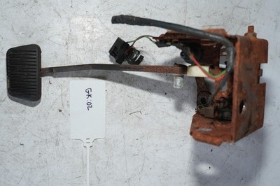 Item Description Up for sale is a used 1994-1995 Ford Mustang V6 air intake asse