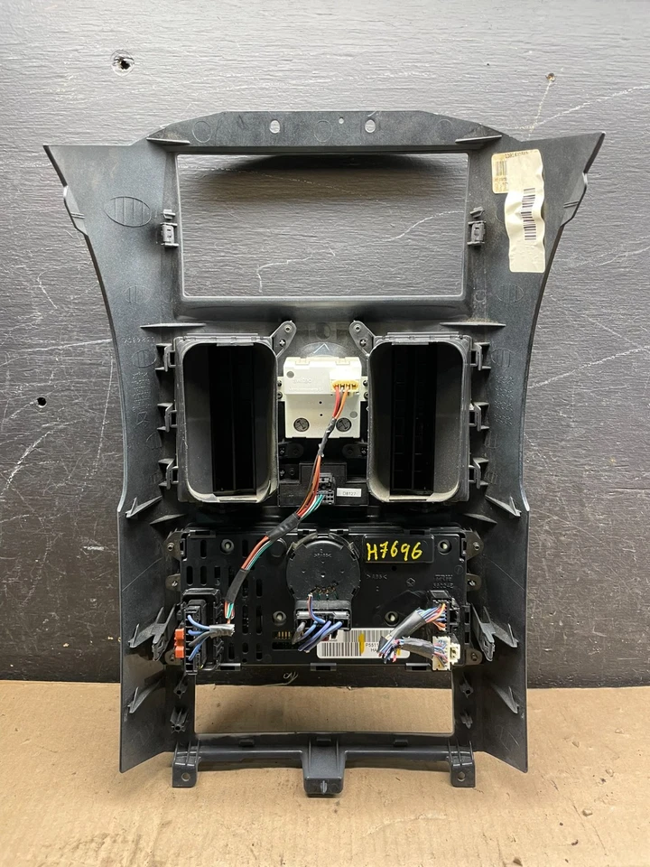 2008 2010 Chrysler Town Country кондиционер климат-контроль температуры T7524 DG - Изображение 4 из 4