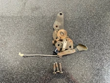 1992-1996 OBS FORD F150 F250 BRONCO BUCKET SEAT HINGE PASSENGER SIDE BUCKET SEAT