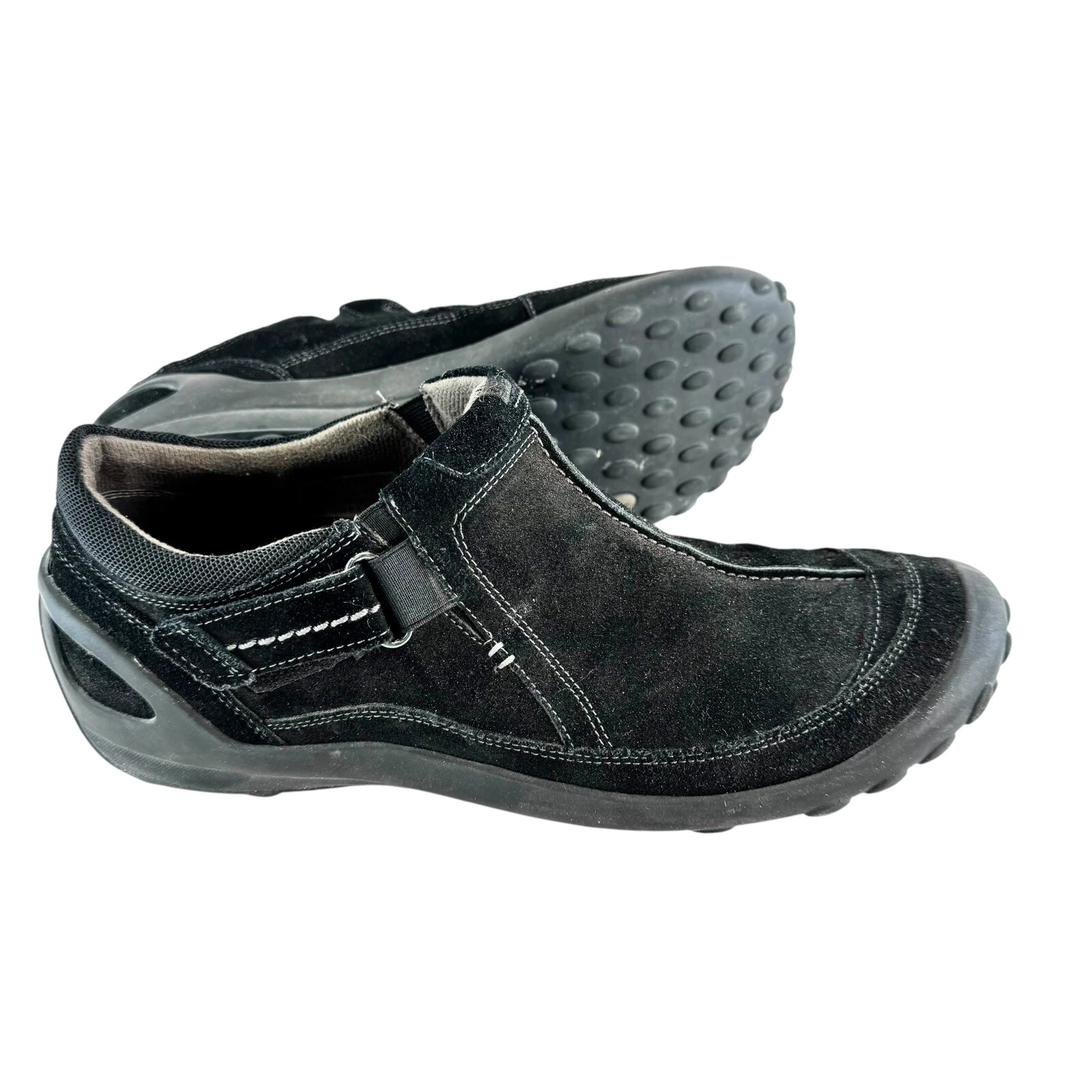 Mocassino slip on Privo by Clarks nero in pelle scamosciata 37794 11M
