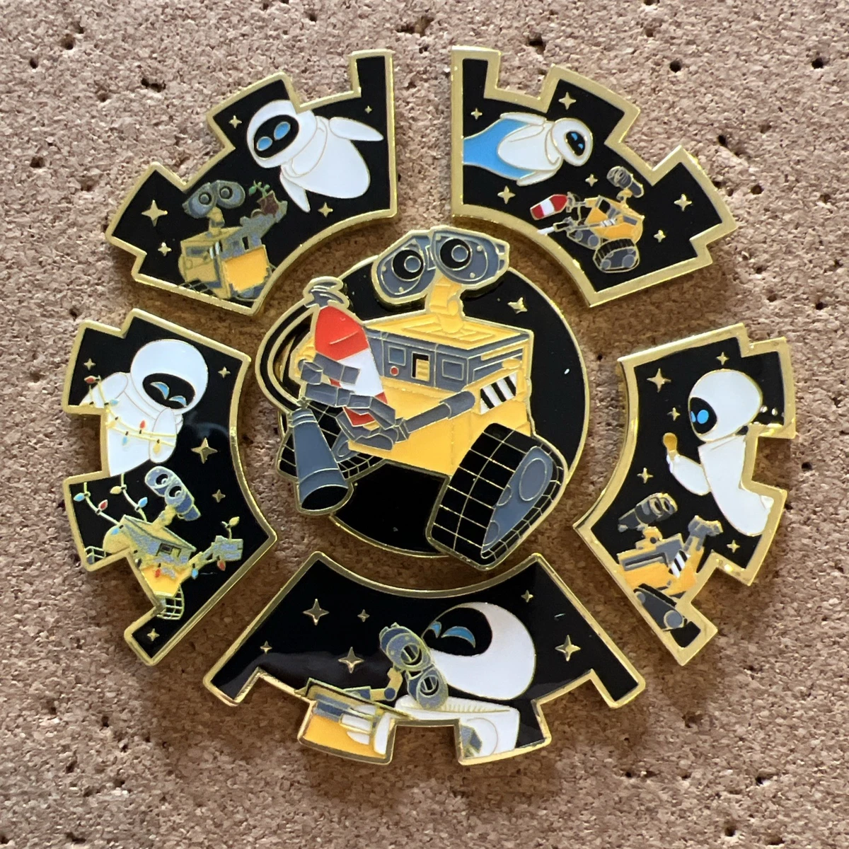 Wall-E Disney Theme Park Pins, Patches & Buttons (1968-Now) for