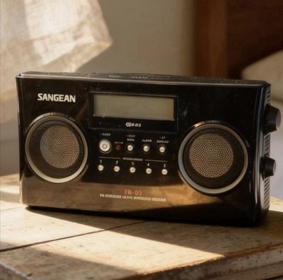 Sangean PR-D5 AM/FM Portable Radio Digital Tuning Tested No Cord