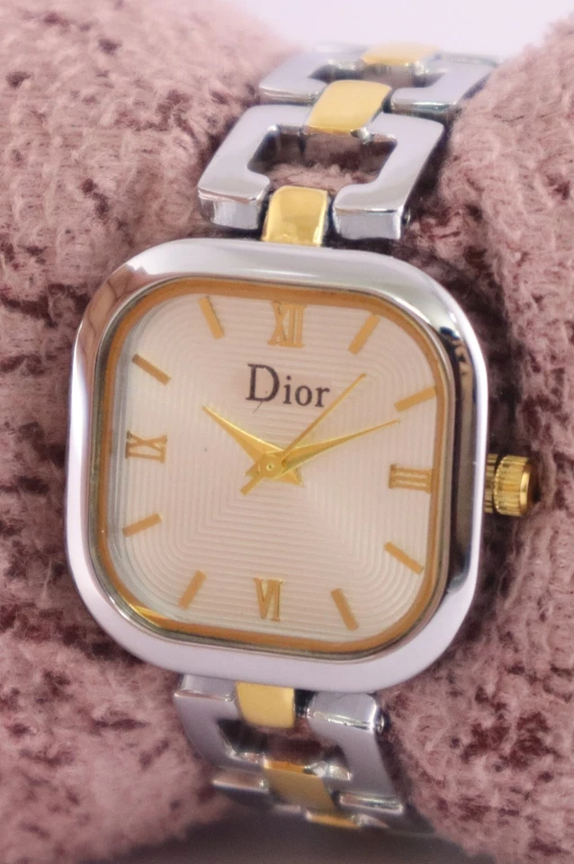 Красивые женские кварцевые часы Dior с серебряным циферблатом со стальным ремешком «Поднимите свой стиль» - Изображение 2 из 4