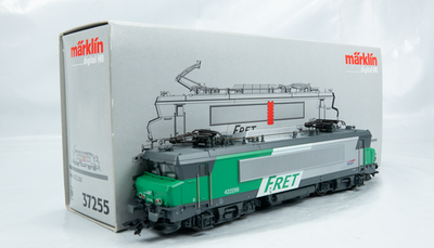 Märklin 37255 Elektrolok Serie BB 422 200 der SNCF Ep V, Wie neu