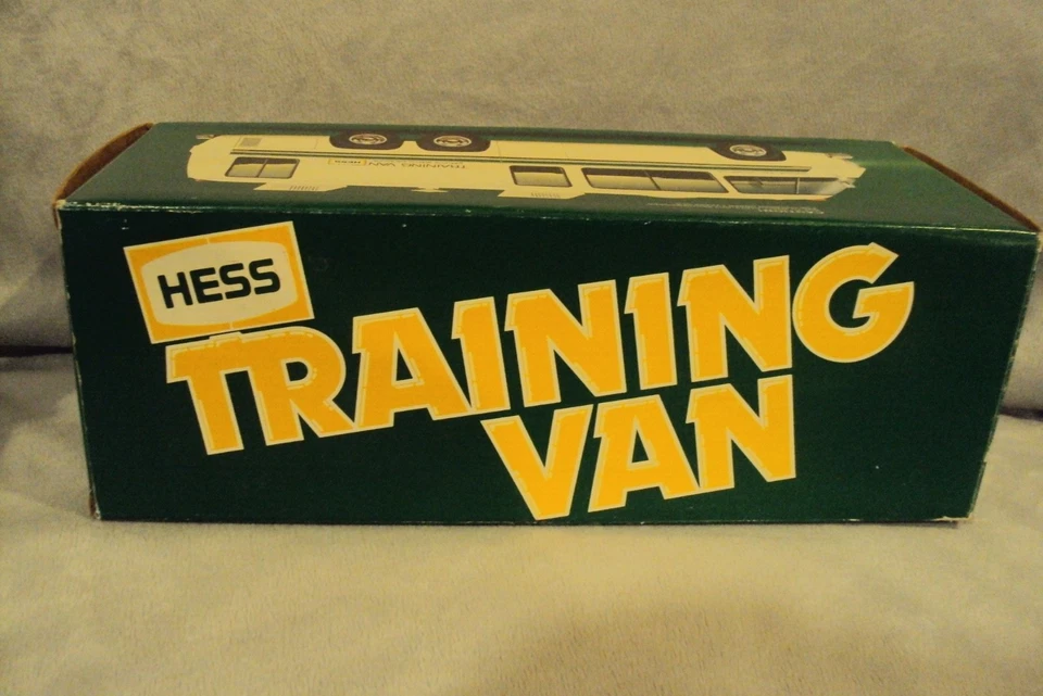VINTAGE 1970-1980 HESS TRAINING VAN COMPLETA NA CAIXA ORIGINAL - Imagem 4 de 4
