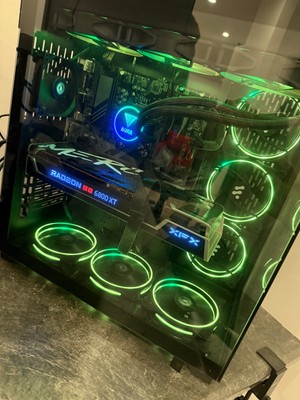 Gaming PC + Komplett-Setup   Top Zustand