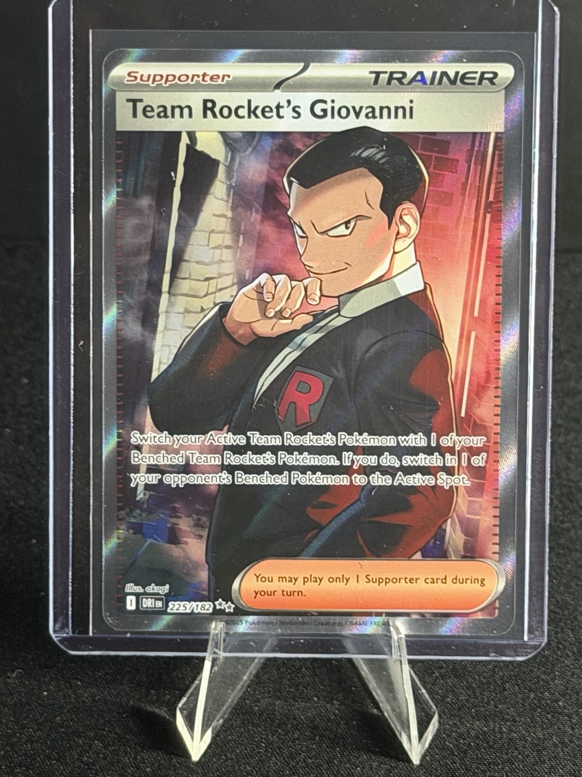Pokémon TCG Team Rocket's Giovanni SIR 225/182 Destined Rivals Near Mint NM