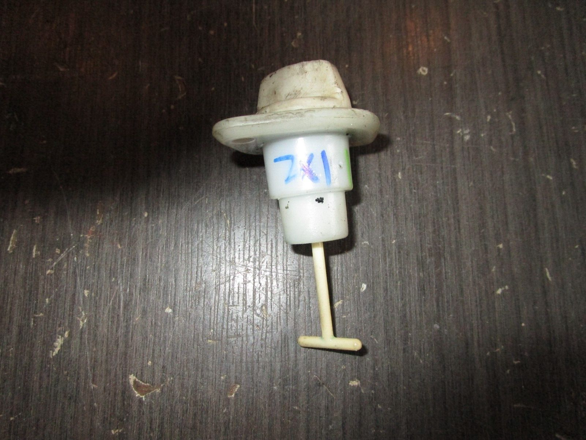 96 KAWASAKI ZXI 1100 PLUG, RR, DRAIN, J.WHITE 92066-3744 | eBay