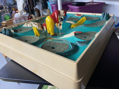 Vintage 1962 Hubley GOLFERINO Tavolo Mini Gioco di Golf 995 SCATOLA ORIGINALE Funziona benissimo! - Foto 18 di 23