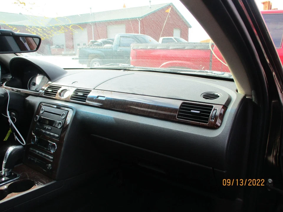 Used Deck Lid fits: 2009 Ford Taurus  Grade A Foto 3 de 4