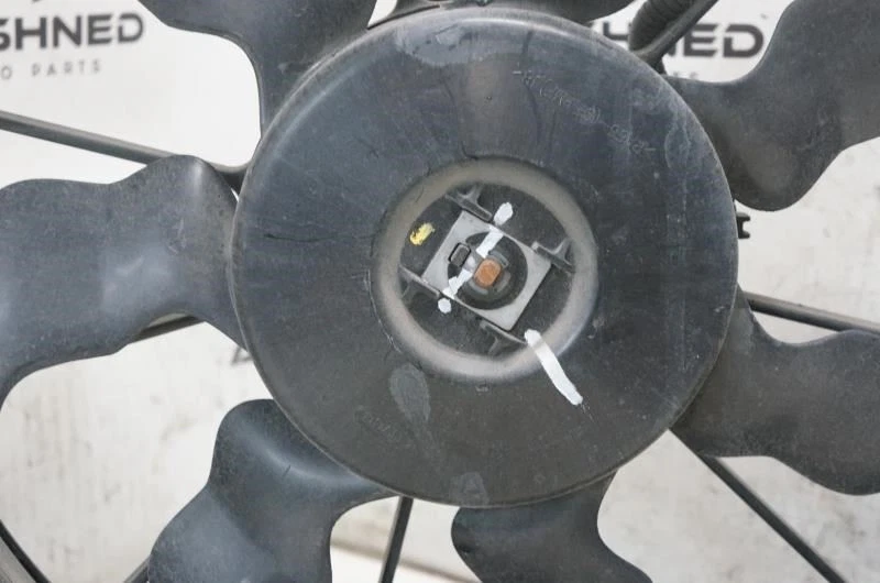 Conjunto de motor ventilador de refrigeração radiador Hyundai Elantra 2016 25380-F2000 fabricante de equipamento original - Imagem 2 de 4