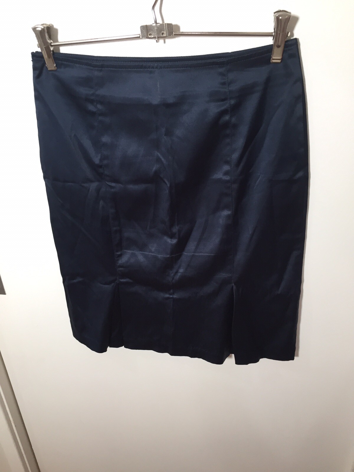 Revival Ladies Navy Blue Satin Pencil Skirt Size 8 Of… Gem