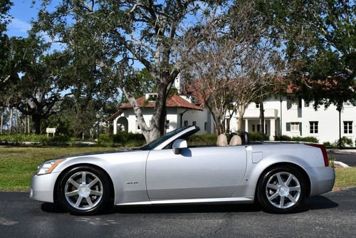 2007 Cadillac XLR 2 Door Convertible W/Navigation - Picture 3 of 12