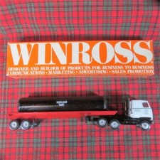 Vintage Winross Tractor