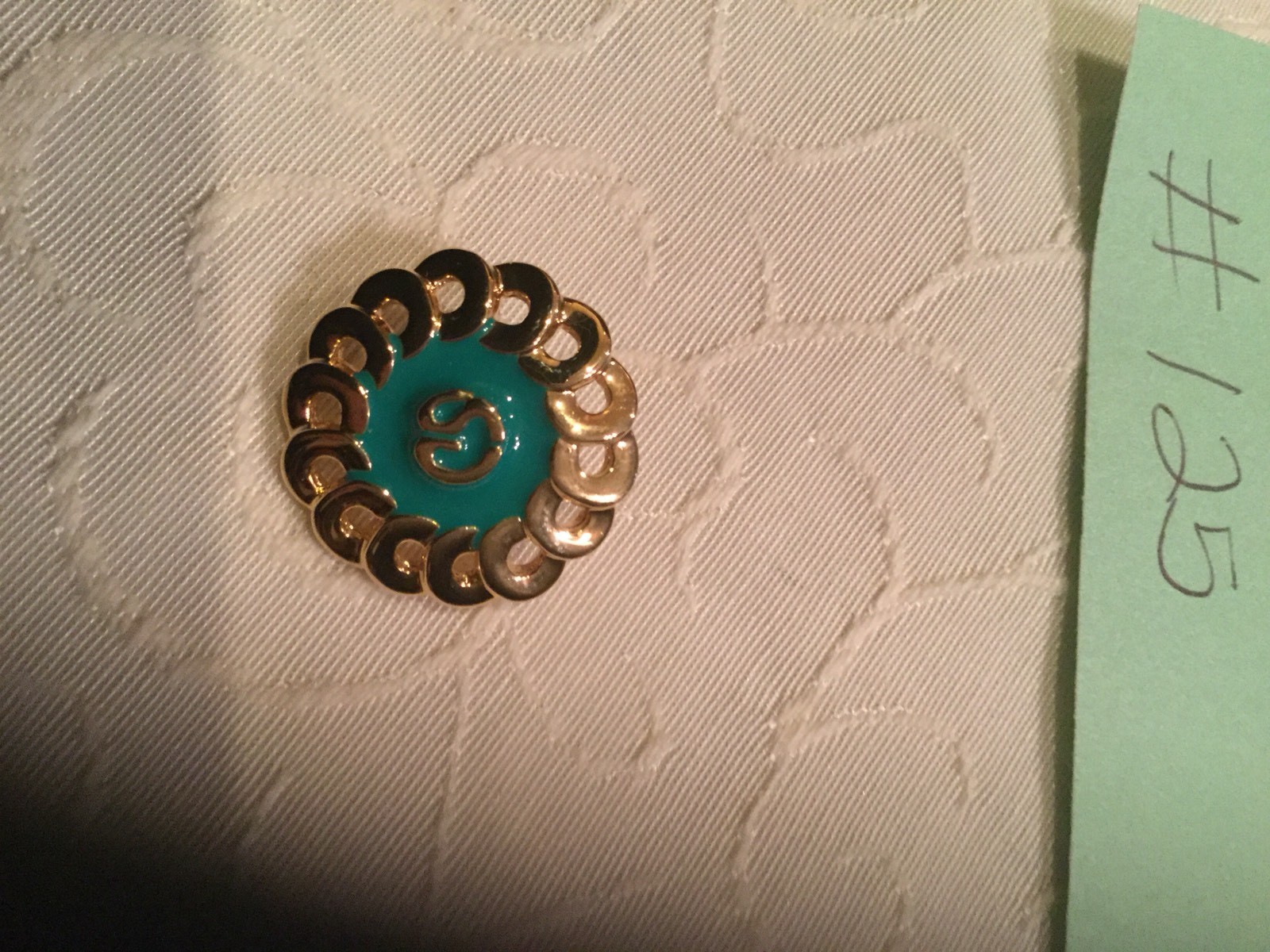 Picture 1 of 2