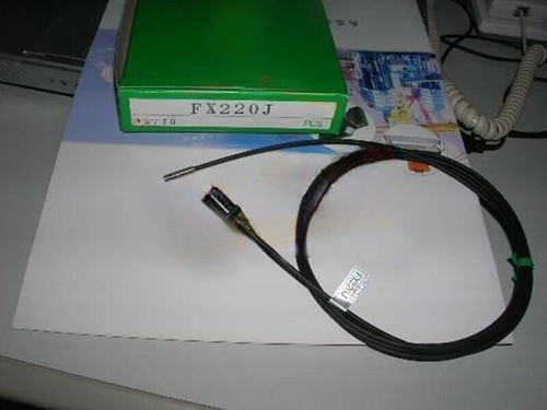 1PCS NEW For Optical Fiber Sensor FX220J - Picture 4 of 4