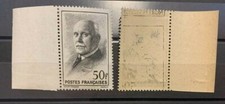 Variété Timbre 1942 YT 525 Neuf**. Imprimé recto-verso. Pétain type Mazelin. BDF