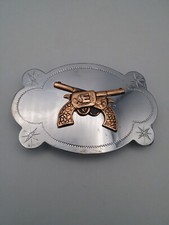 VINTAGE METAL WESTERN GUNS PISTOLS REVOLVERS CROSSED BELT BUCKLE
