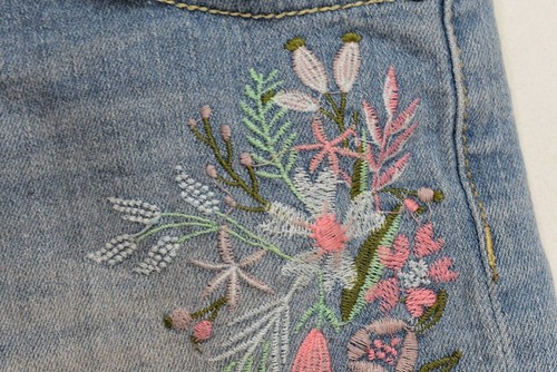 Vigoss Girls Floral Embroidered Cut Off Folded Cuff Blue The Jagger Shorts 10 - Picture 3 of 8